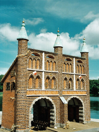 Äußeres Burgtor Feldseite