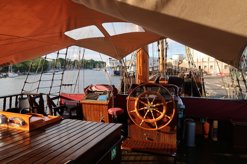 Haben Sie Lust, das Ruder zu übernehmen? We_Want_you